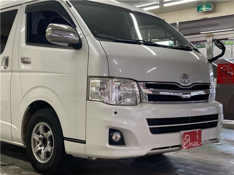 HIACE