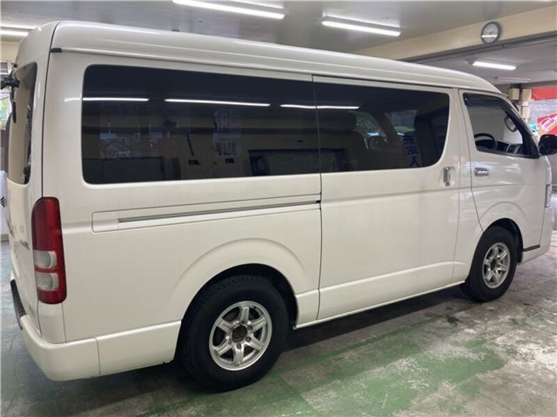 HIACE