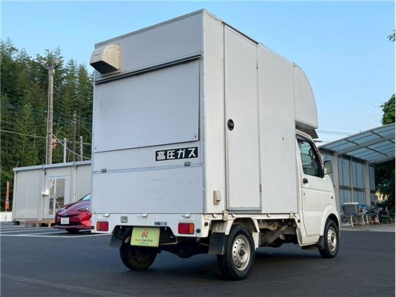 CARRY TRUCK