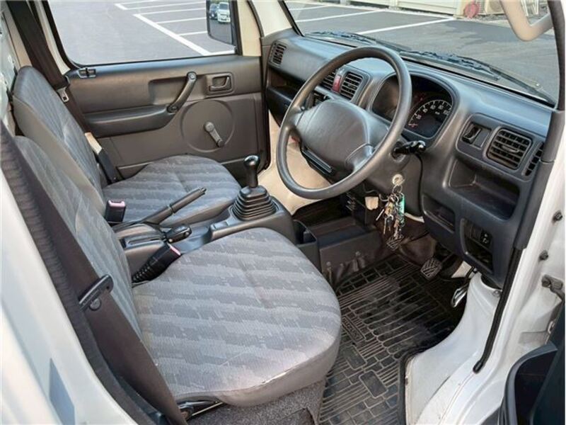 CARRY TRUCK