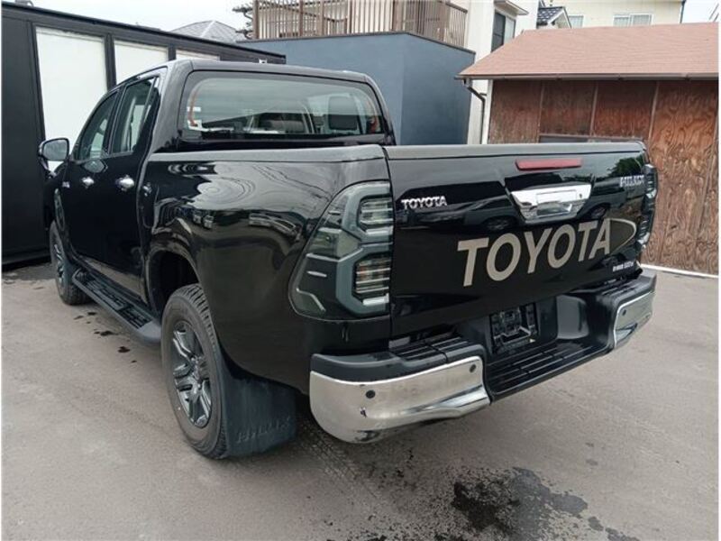 HILUX