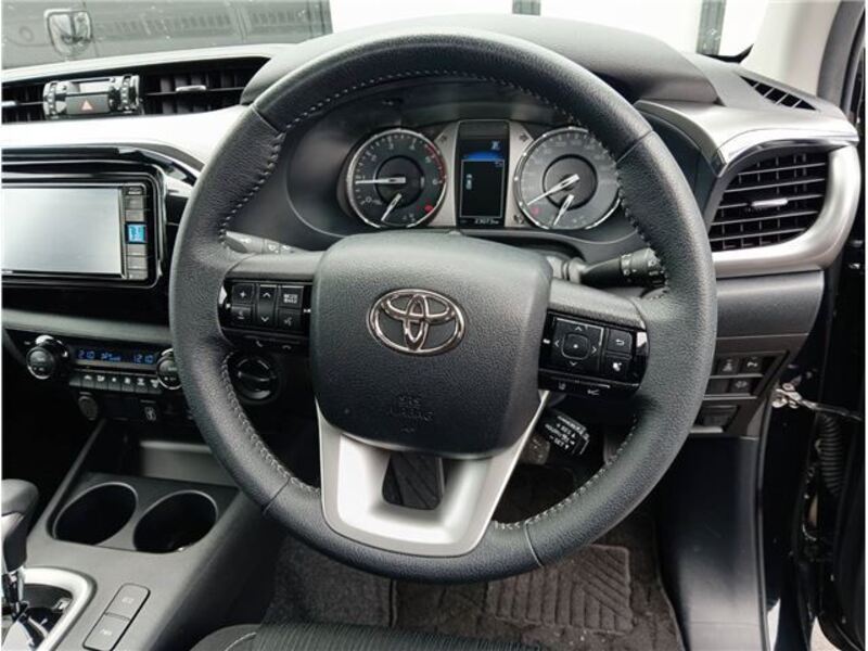 HILUX