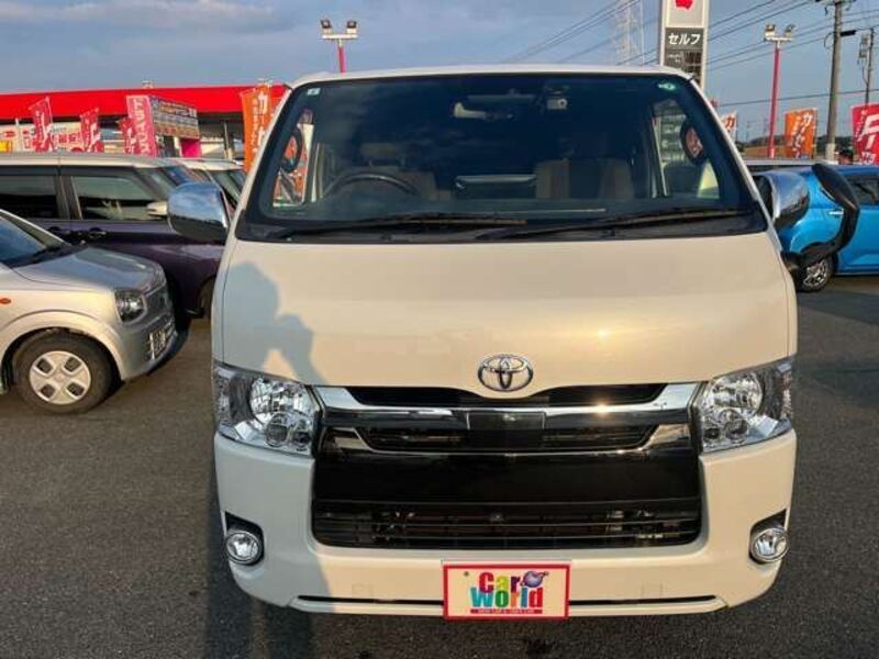 HIACE VAN