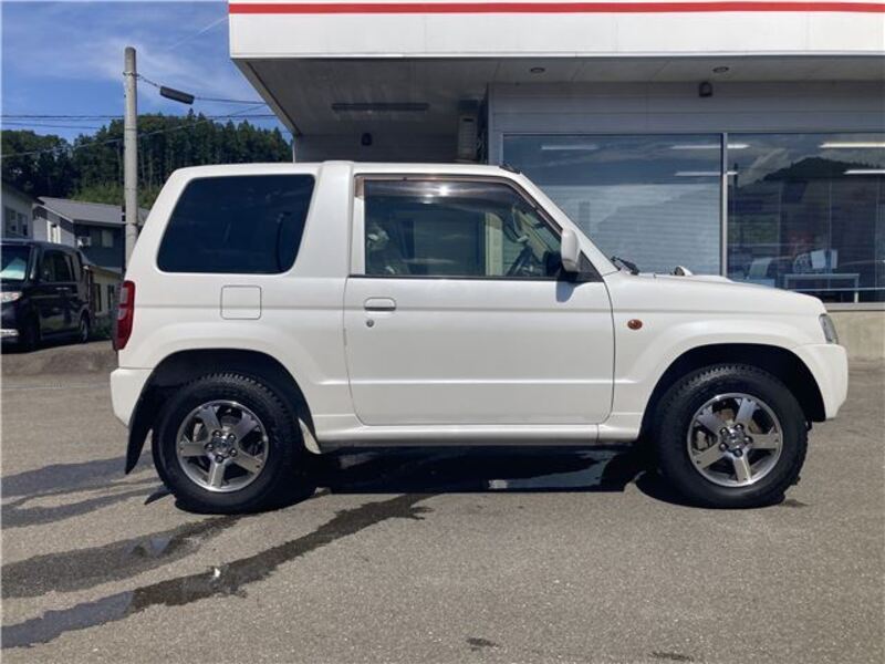 PAJERO MINI
