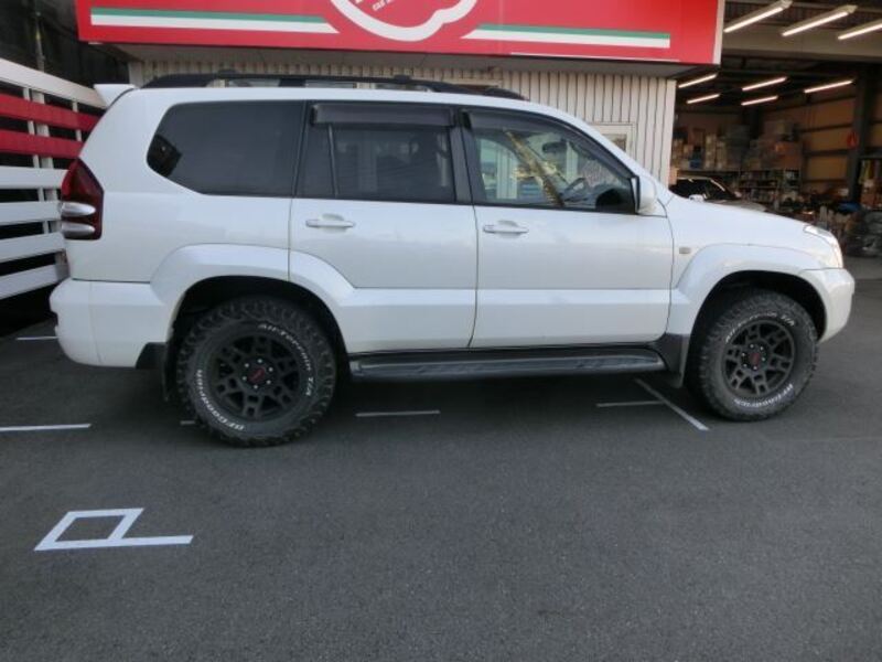 LAND CRUISER PRADO