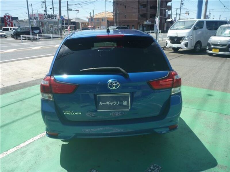 COROLLA FIELDER
