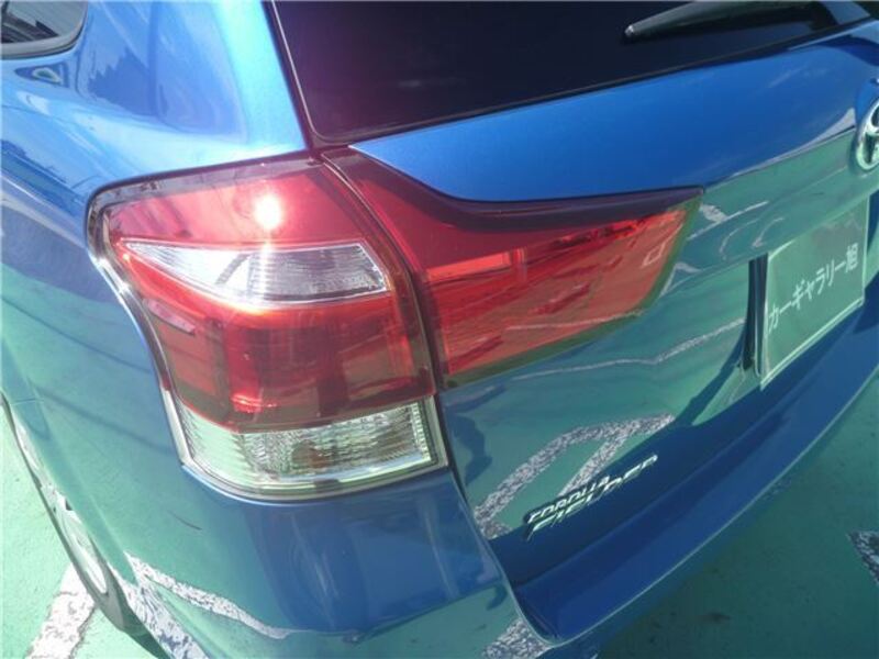 COROLLA FIELDER