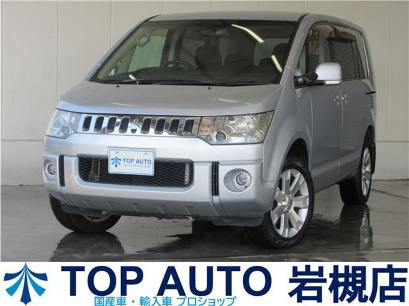 MITSUBISHI DELICA D5