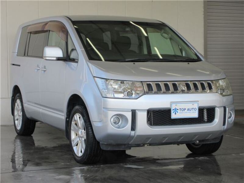 DELICA D5