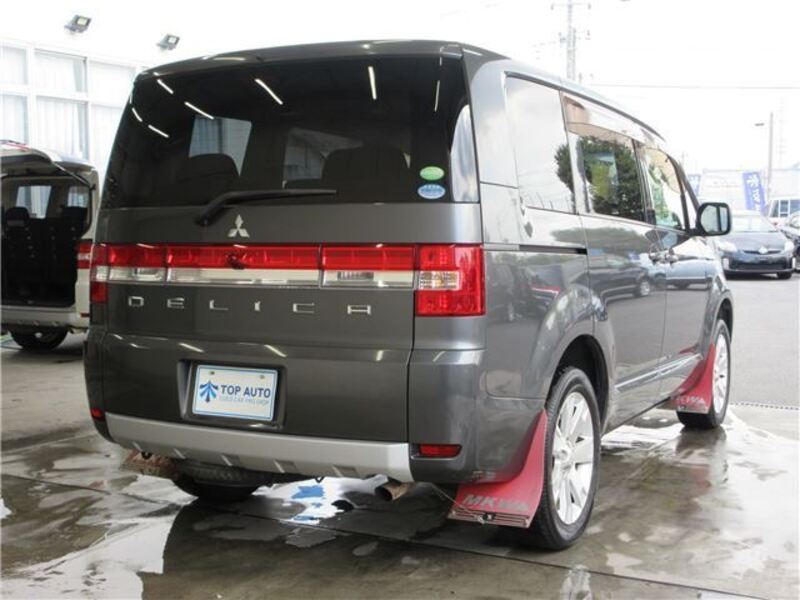 DELICA D5