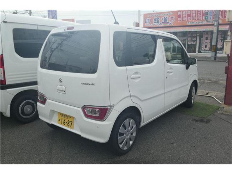 WAGON R