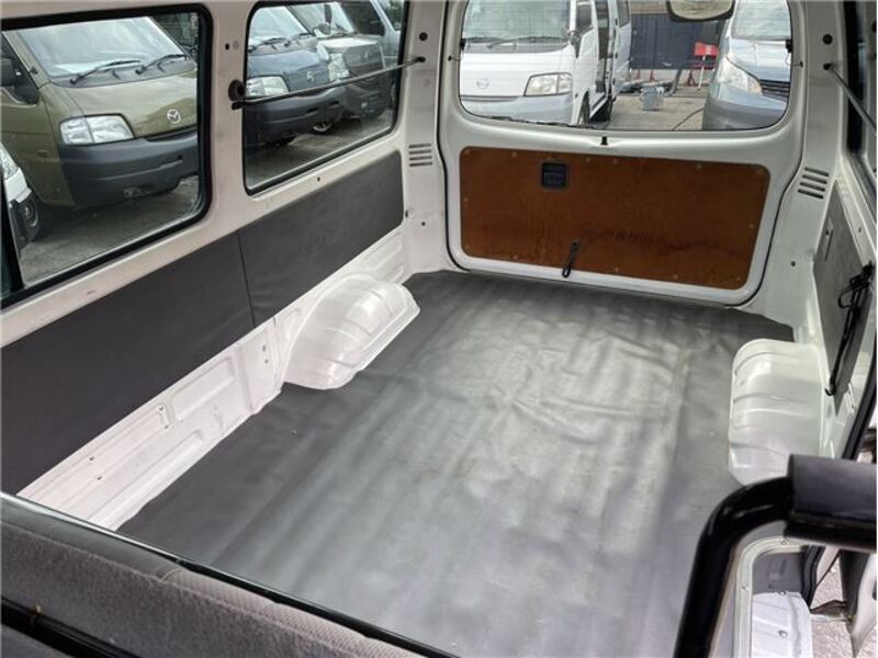 BONGO VAN