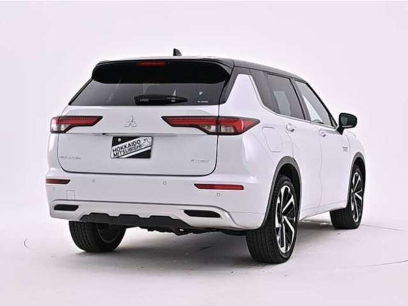 OUTLANDER