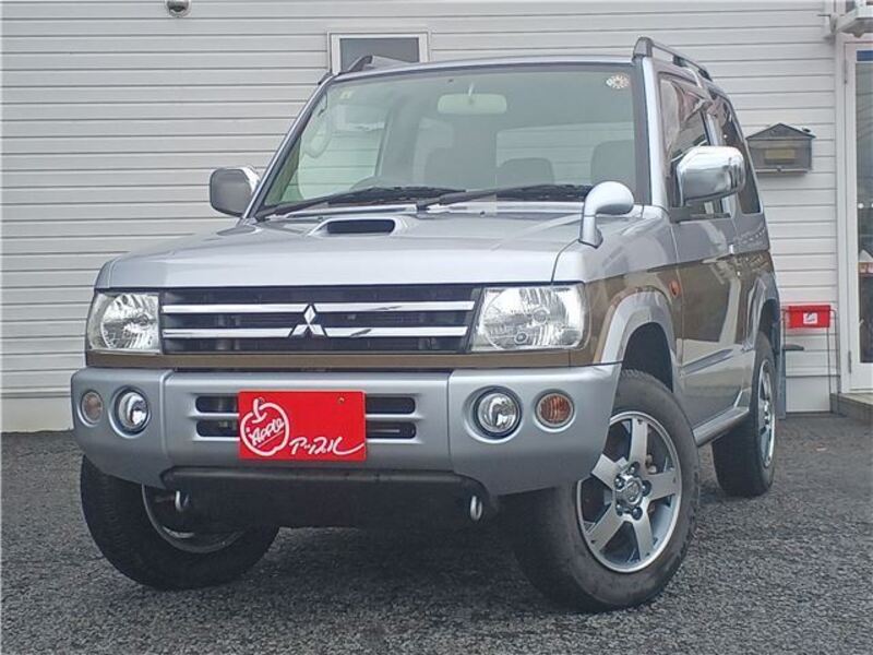 MITSUBISHI PAJERO MINI