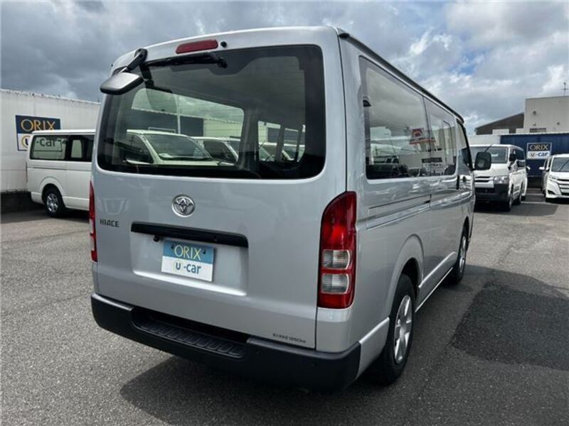 HIACE VAN