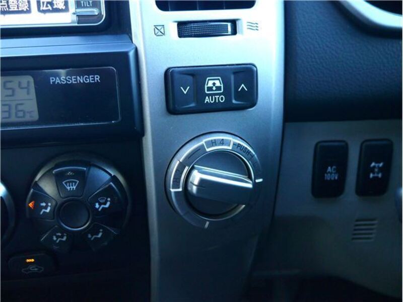 HILUX SURF