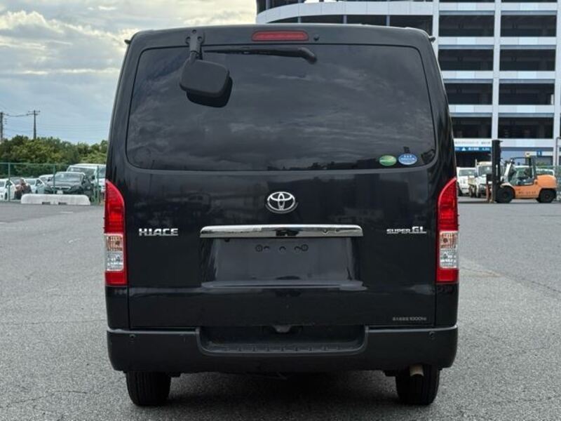 HIACE VAN