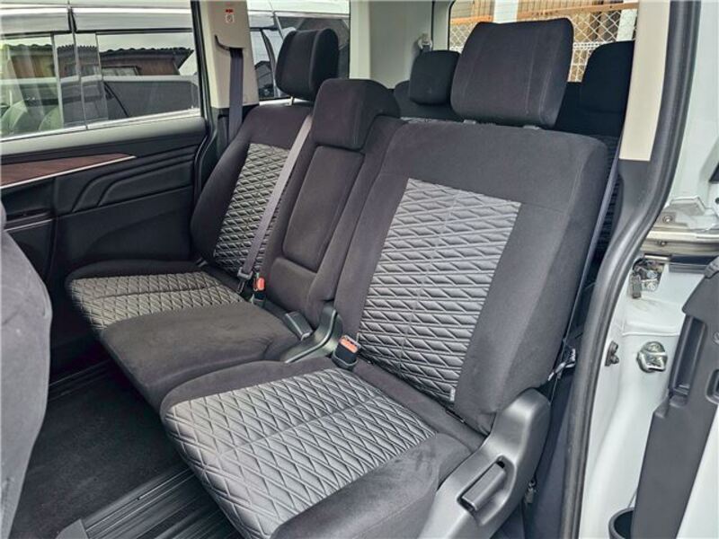 DELICA D5