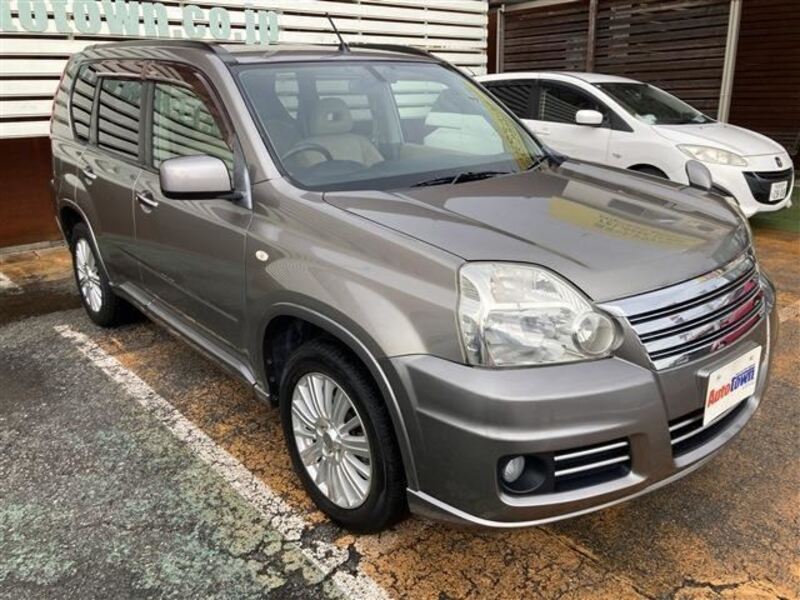 X-TRAIL