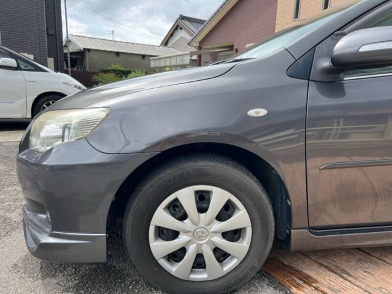 COROLLA AXIO