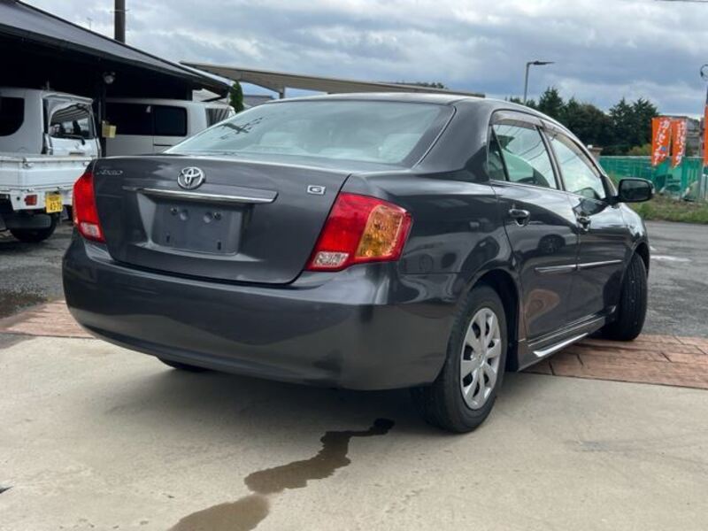 COROLLA AXIO