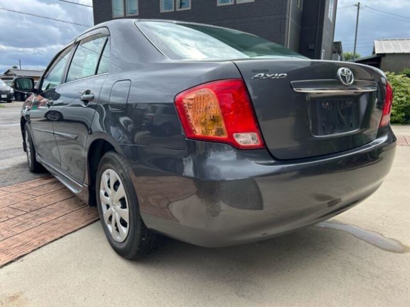 COROLLA AXIO