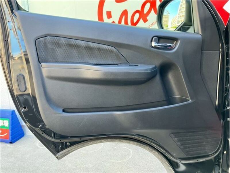 CARAVAN VAN