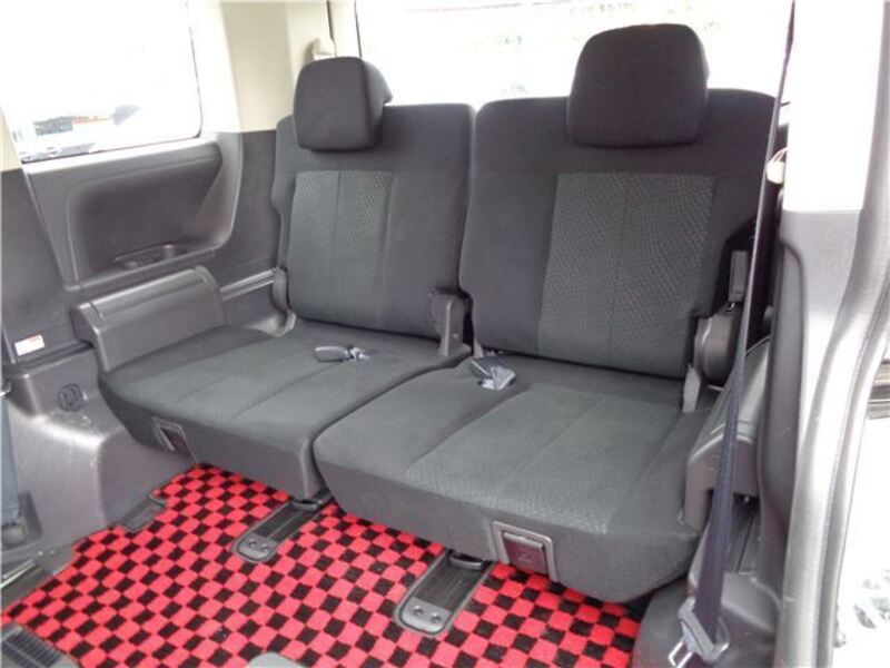 DELICA D5