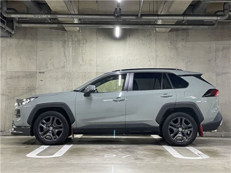 RAV4