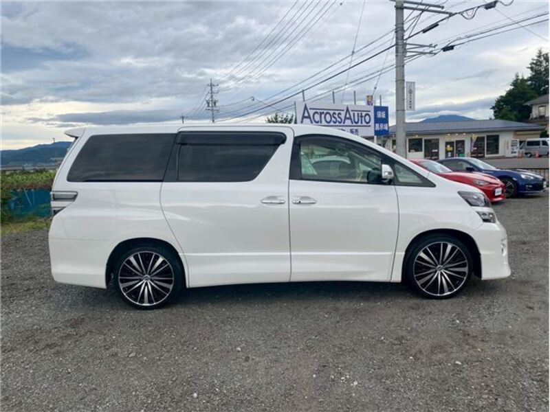 VELLFIRE