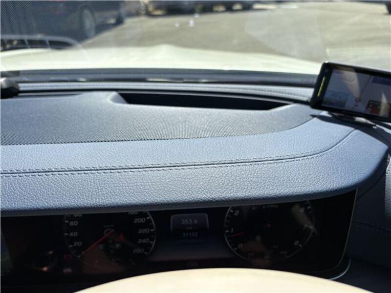 E-CLASS