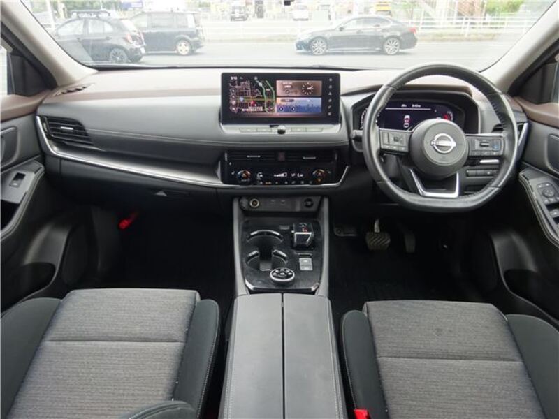 X-TRAIL