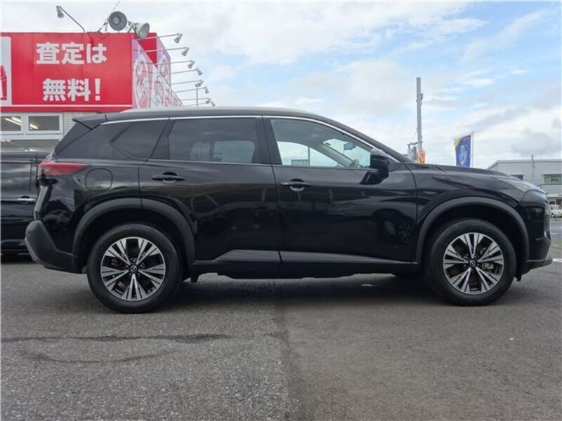 X-TRAIL
