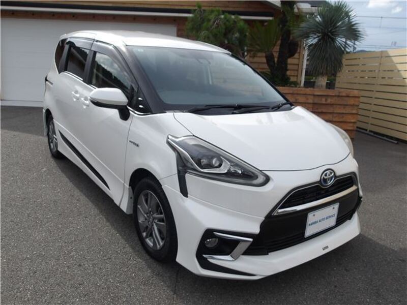 TOYOTA SIENTA
