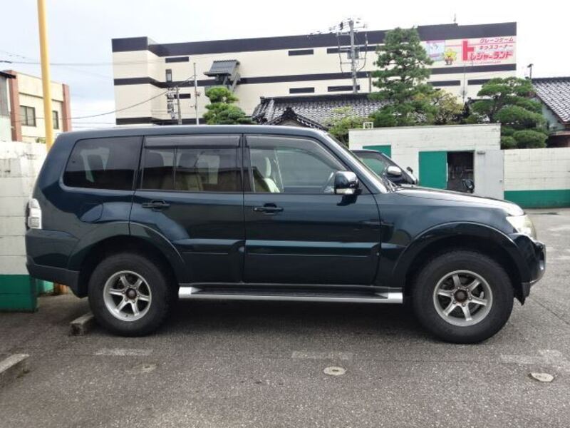PAJERO