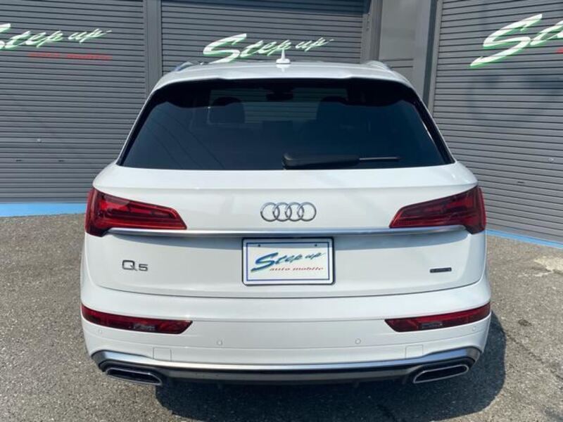 Q5