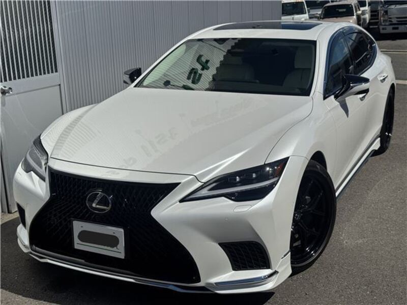 LEXUS LS