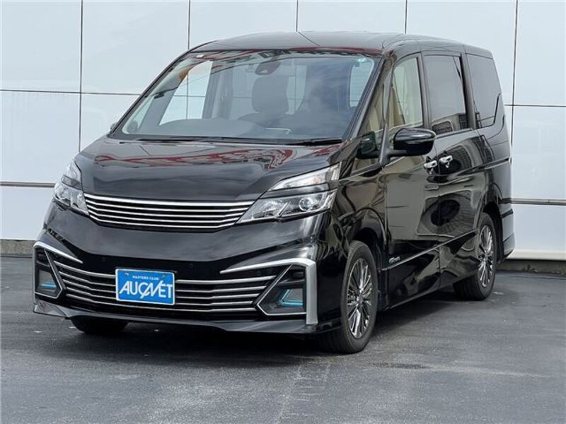 NISSAN SERENA