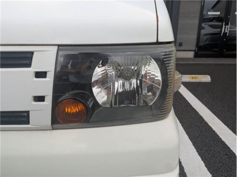 MINICAB VAN