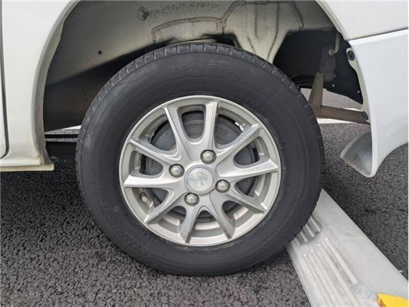 MINICAB VAN