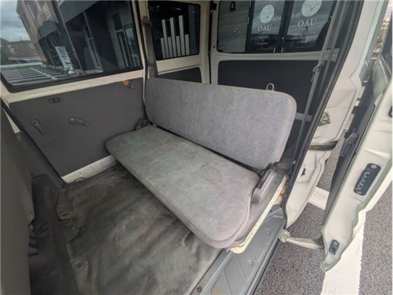 MINICAB VAN