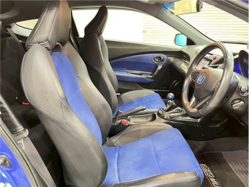 CR-Z