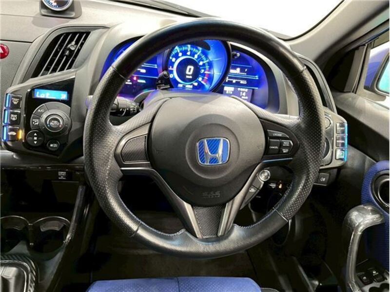 CR-Z