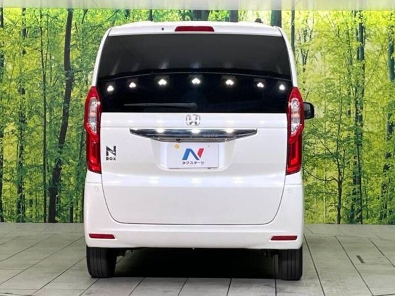 N BOX
