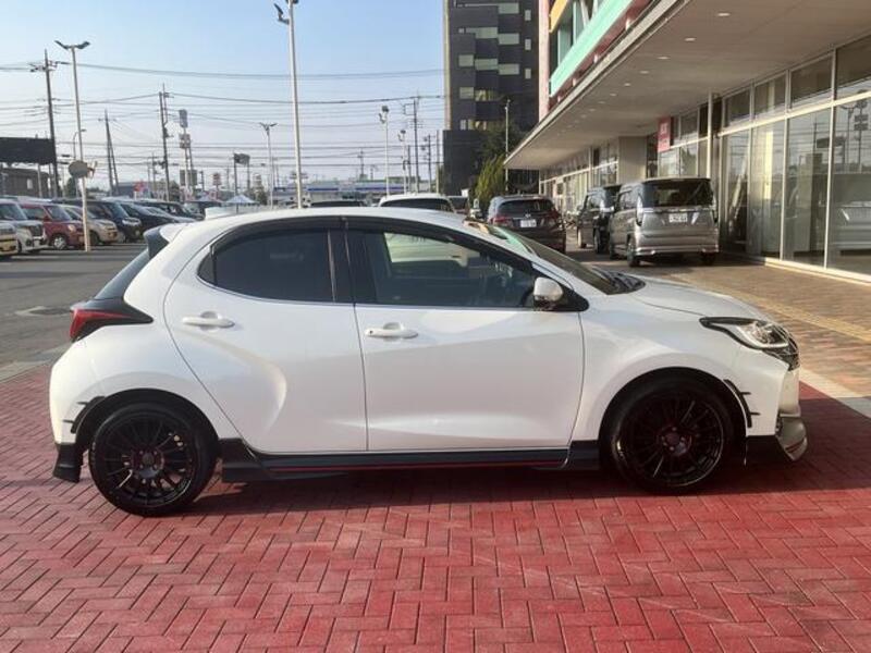 YARIS