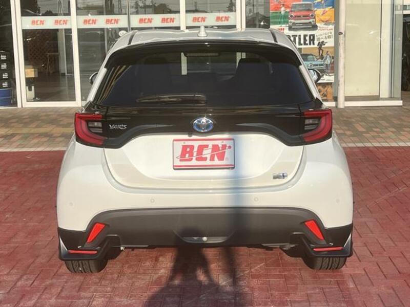 YARIS