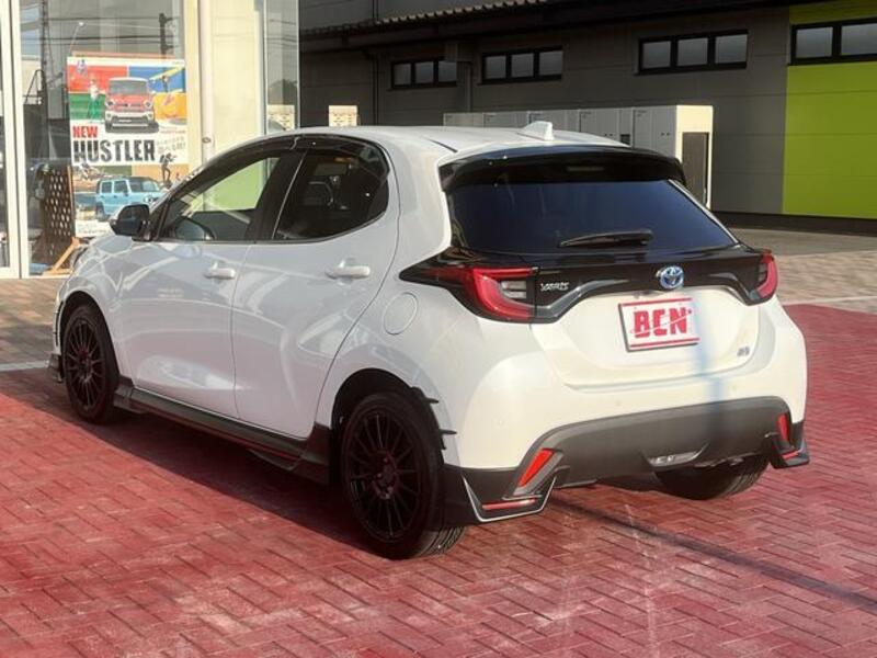 YARIS