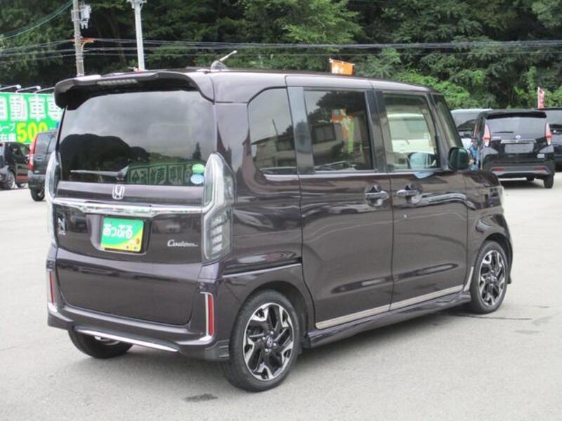 N BOX CUSTOM