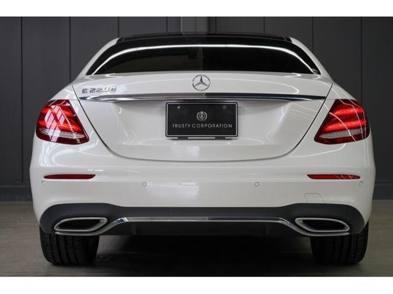 E-CLASS