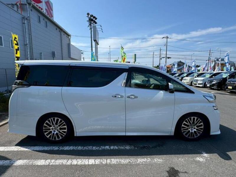 VELLFIRE